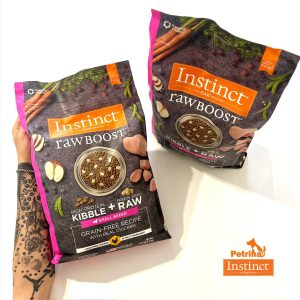 غذای سگ اینستینکت گوشت مرغ ارگانیک و بدون قفس | نژاد کوچک | بدون غلات - 4 کیلو | INSTINCT® DOG FOOD RAW BOOST