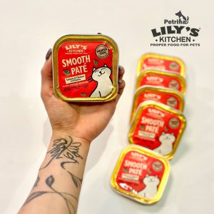 کنسرو گربه لیلیز کیچن با سالمون، مرغ و میگو Lily's Kitchen Salmon & Chicken Paté