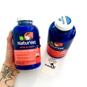 مکمل مخمر تقویت پوست و مو سگ و گربه | 100% طبیعی | 1000 عدد | NaturVet® BREWERS DRIED YEAST FORMULA WITH GARLIC FLAVORING CHEWABLE TABLETS