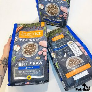 غذای سگ مسن اینستینکت با گوشت مرغ ارگانیک و بدون قفس|همه نژادها| بدون غلات INSTINCT® DOG FOOD RAW BOOST REAL CHICKEN RECIPE FOR SENIORS