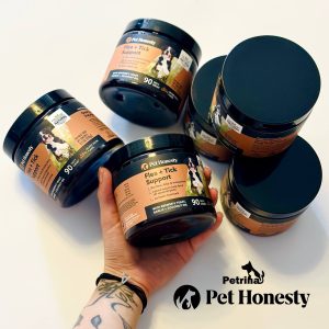 مکمل درمانی ضد کک و کنه سگ برند Pet Honesty (طبیعی - بدون مواد شیمیایی و سم ) Pet Honesty’s Flea + Tick Support Soft Chews