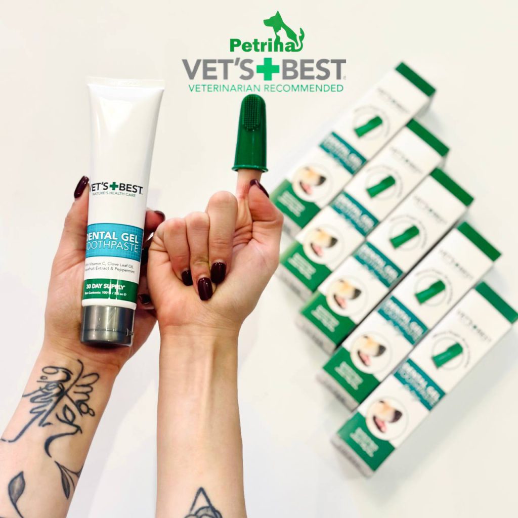 خمیر دندان سگ برند وتس بست (ژل تمیز کننده + مسواک انگشتی) | Vet's Best Dental Gel Toothpaste