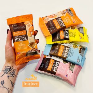 میکسر غذای سگ اینستینکت (گوارش سالم) | فریز-دراید با گوشت مرغ بدون قفس Instinct® dog Food Raw Boost Mixers Gut Health