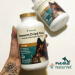 مکمل مخمر تقویت پوست و مو سگ و گربه | 100% طبیعی | 1000 عدد | NaturVet® BREWERS DRIED YEAST FORMULA WITH GARLIC FLAVORING CHEWABLE TABLETS