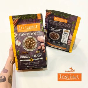 غذای سگ اینستینکت گوشت مرغ ارگانیک و بدون قفس | بدون غلات 1/8 کیلو | INSTINCT® DOG FOOD RAW BOOST REAL CHICKEN