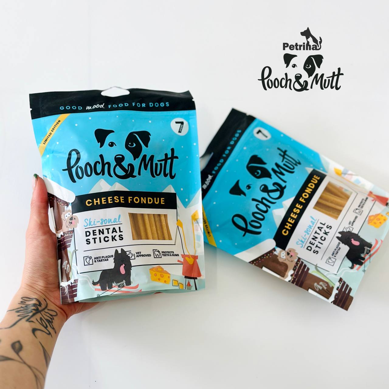 Pooch & Mutt Christmas Cheese Fondue Dental Sticks For Dogs تشویقی دنتال سگ Pooch & Mutt | ضد جرم و تارتار طعم پنیر چدار (7 عدد) Pooch & Mutt Christmas Cheese Fondue Dental Sticks For Dogs