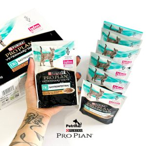 غذای درمانی گربه پورینا مراقبت از گوارش (تکه های مرغ) | 85 گرم | Gastrointestinal PRO PLAN Veterinary Diets | gastrointestinal PPVD EN Tender Pieces with Chicken Feline Pouches Formula