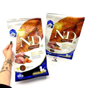 غذای خشک سگ فارمینا N&D Brown گوشت بره و اسپرولینا و هویج| جثه کوچک مو قهوه ای | تقویت پوست و مو | 2 کیلو N&D Brown Soft & Shiny Brown Coat Canine Lamb