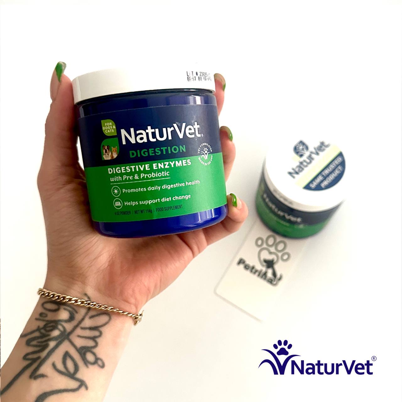 NaturVet® Digestive Enzymes Powder with Pre & Probiotic روبیوتیک سگ و گربه NaturVet آمریکایی (100% طبیعی) | کاهش نفخ، دل درد، اسهال و ناراحتیهای گوارشی | پودری 114 گرم | NaturVet® Digestive Enzymes NaturVet® Digestive Enzymes Powder with Pre & Probiotic